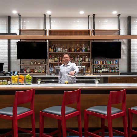 Holiday Inn Denver East By Ihg Luaran gambar