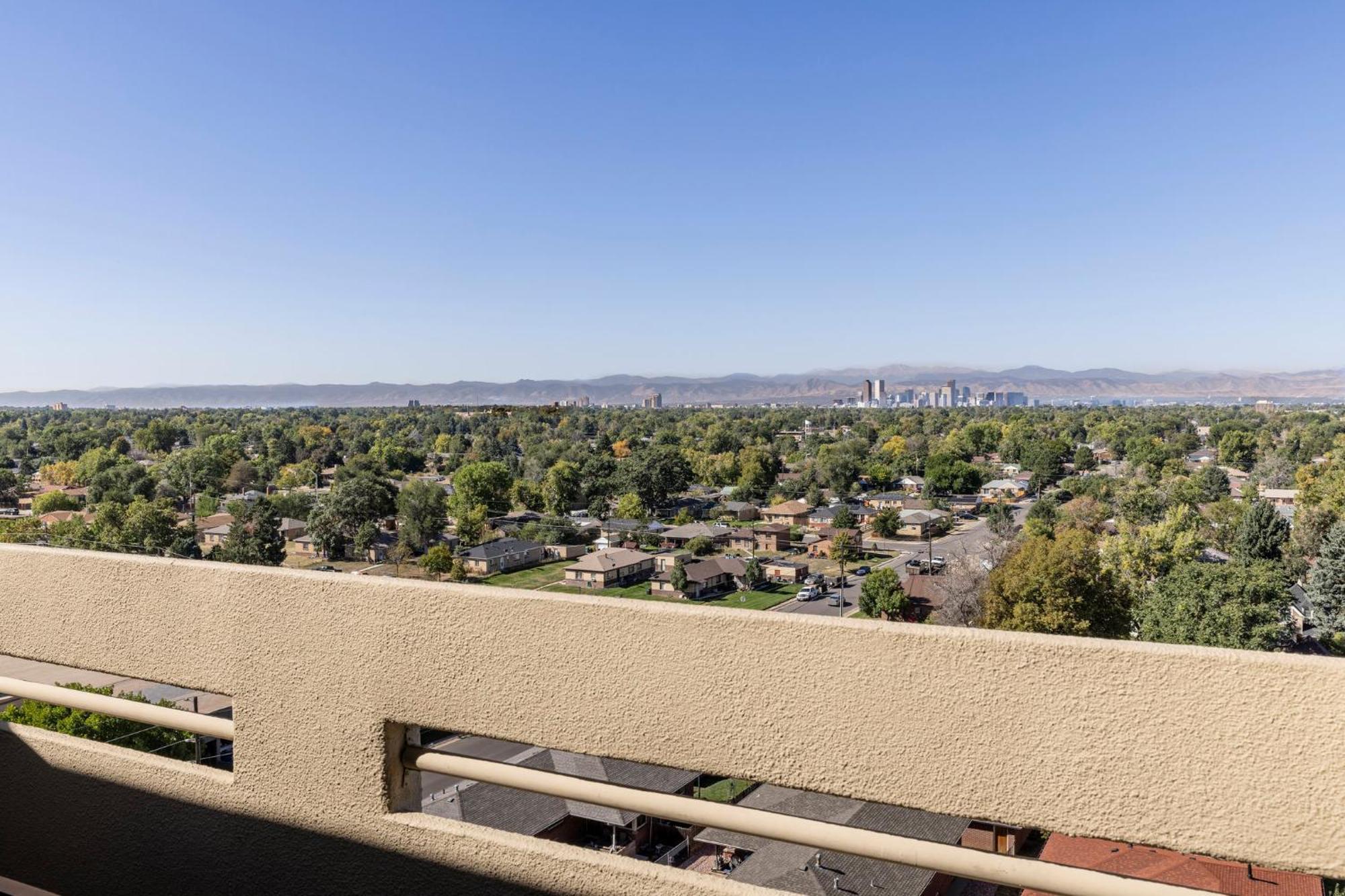 Holiday Inn Denver East By Ihg Luaran gambar